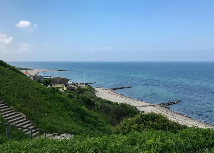 With Large Terrace In Nyaraló Tisvildeleje