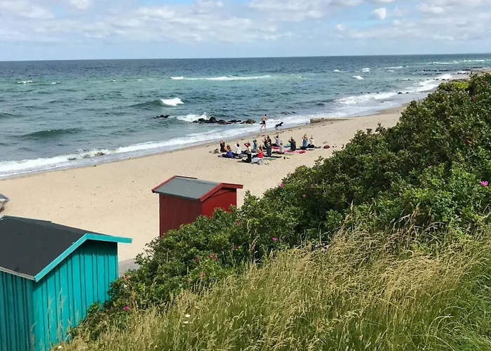 Nyaraló With Large Terrace In Tisvildeleje